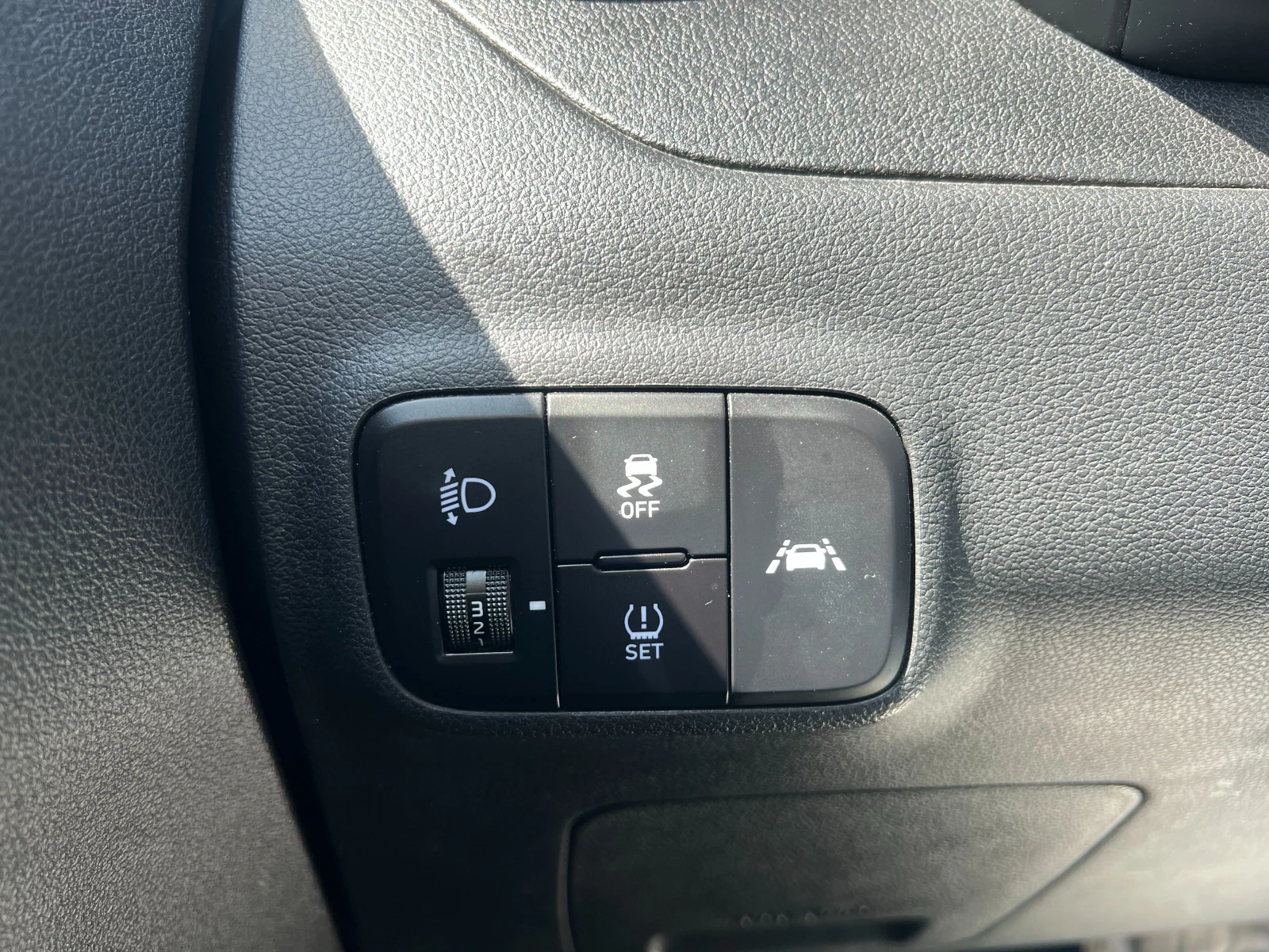 Hyundai I10 1.0, снимка 11 - Автомобили и джипове - 54847015
