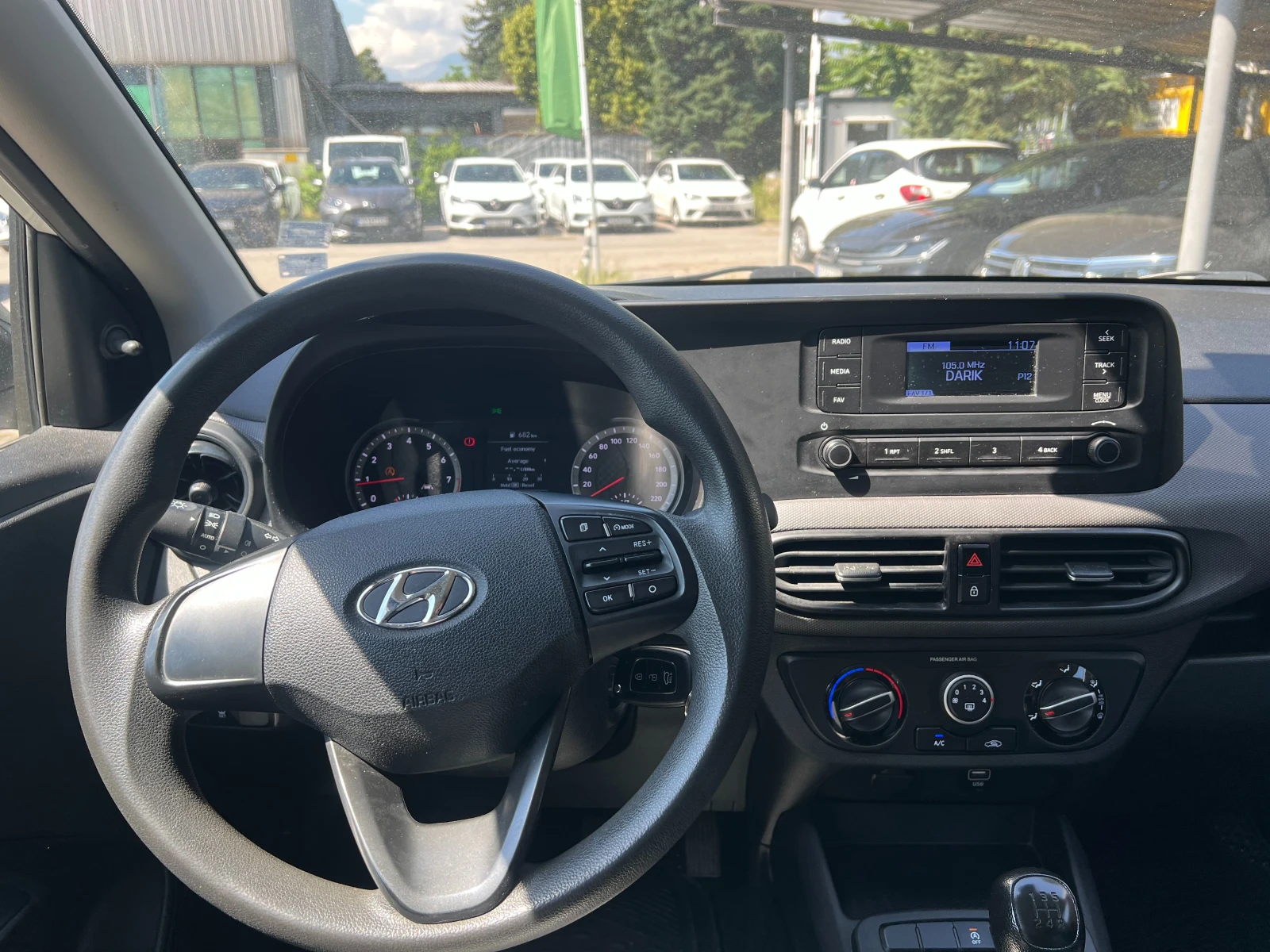 Hyundai I10 1.0, снимка 9 - Автомобили и джипове - 54847015