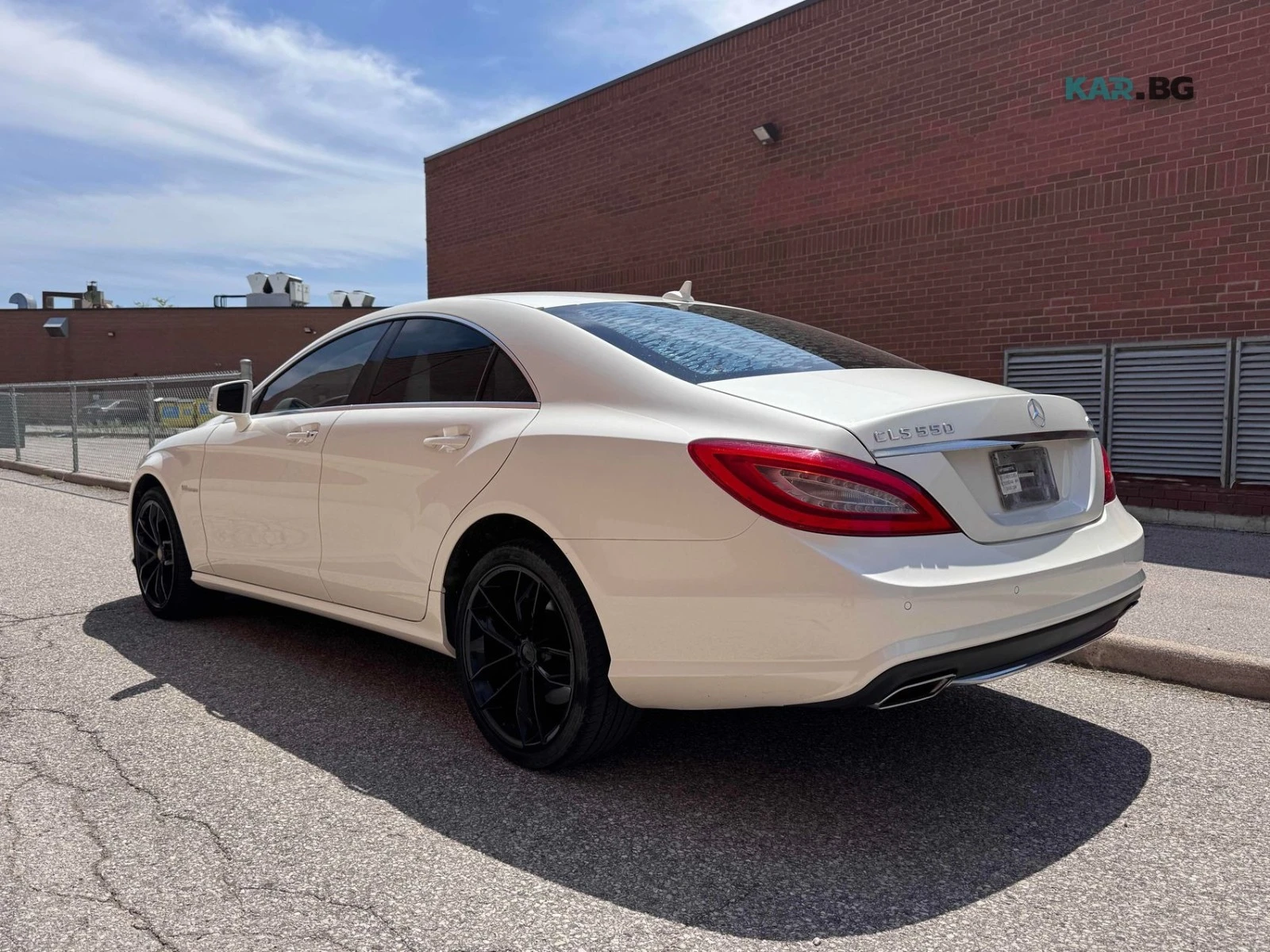 Mercedes-Benz CLS 550 * AвтоКредит * (ЦЕНА ДО БГ), снимка 6 - Автомобили и джипове - 54880795