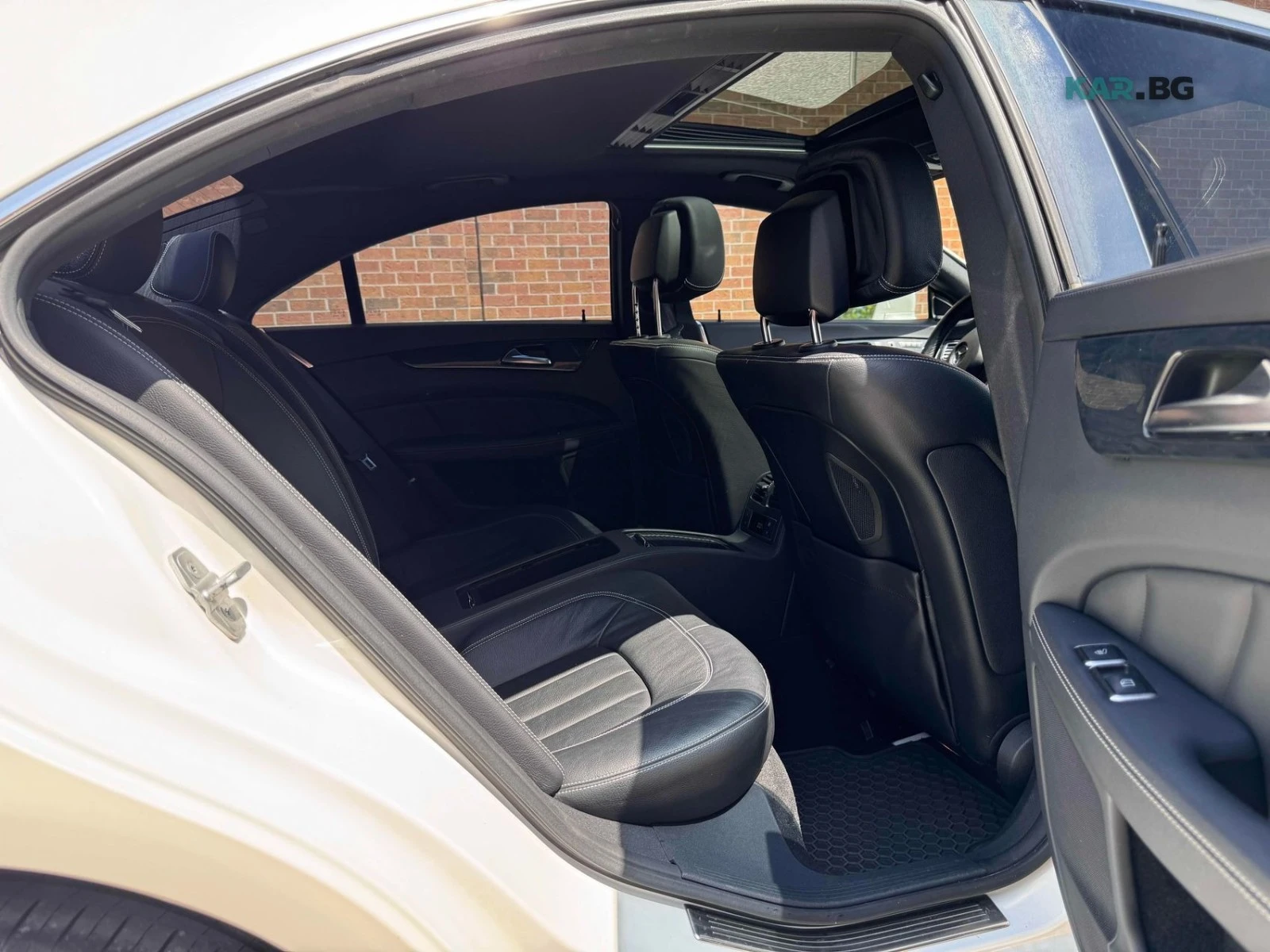 Mercedes-Benz CLS 550 * AвтоКредит * (ЦЕНА ДО БГ), снимка 14 - Автомобили и джипове - 54880795