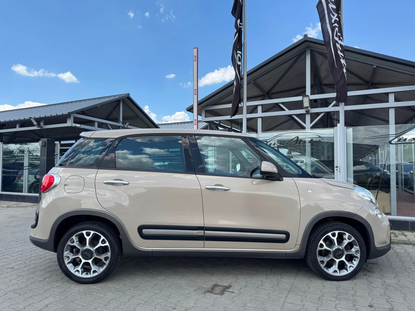 Fiat 500L 1.3MULTIJET#EXCLUSIVE#АВТОМАТИК#ПОДГРЕВ#ГЕРМАНИЯ#, снимка 6 - Автомобили и джипове - 55066116