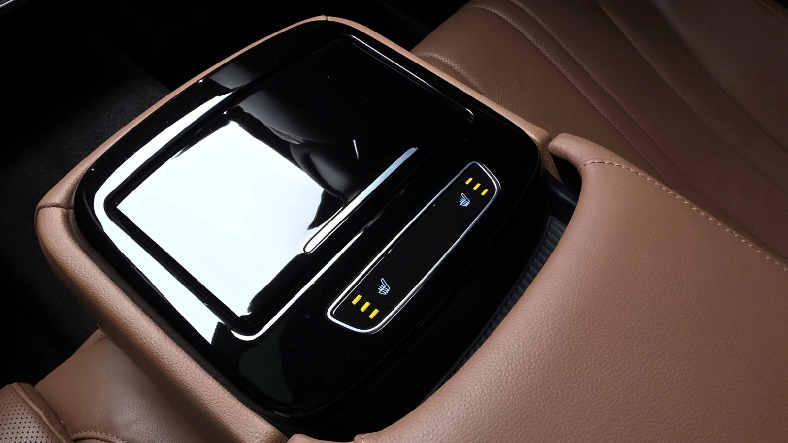 Genesis G80 3.5T* ���������* �������* ������ | Mobile.bg � ����������� 13