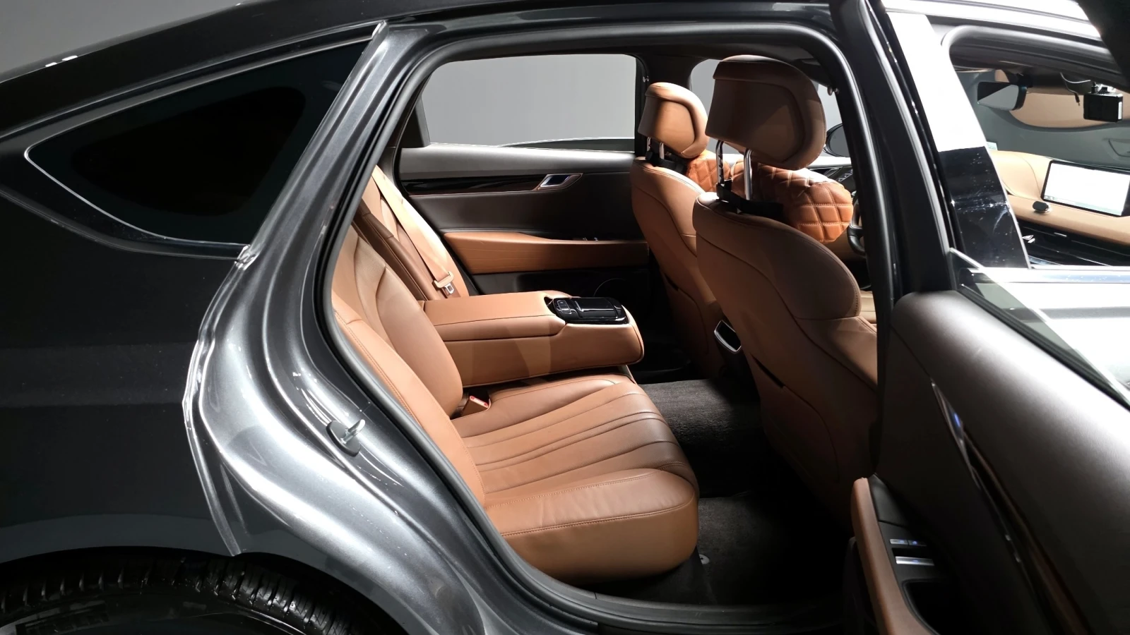 Genesis G80 3.5T* ���������* �������* ������ | Mobile.bg � ����������� 16