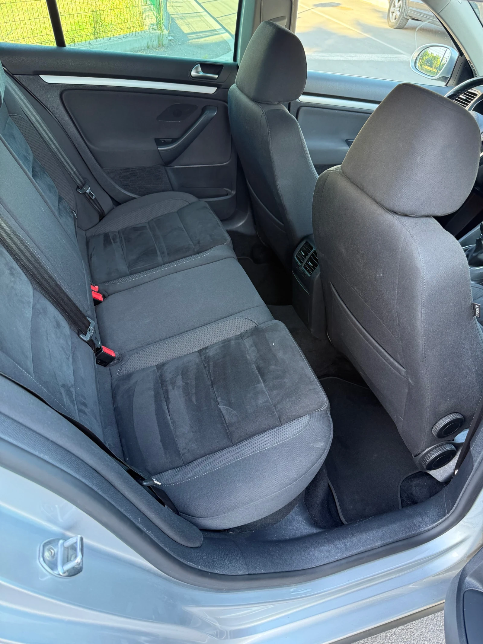 VW Golf Variant 1.6 TDI , HIGHLINE , 4 MOTION, снимка 9 - Автомобили и джипове - 55082338