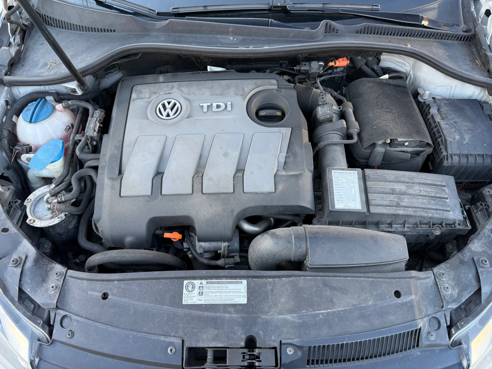 VW Golf Variant 1.6 TDI , HIGHLINE , 4 MOTION, снимка 15 - Автомобили и джипове - 55082338