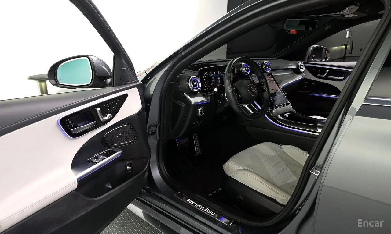Mercedes-Benz C 300 AMG* LINE* ОБДУХВАНЕ* ДИСТРОНИК* ХЕДЪП* LANE* ASSI, снимка 5 - Автомобили и джипове - 55208383