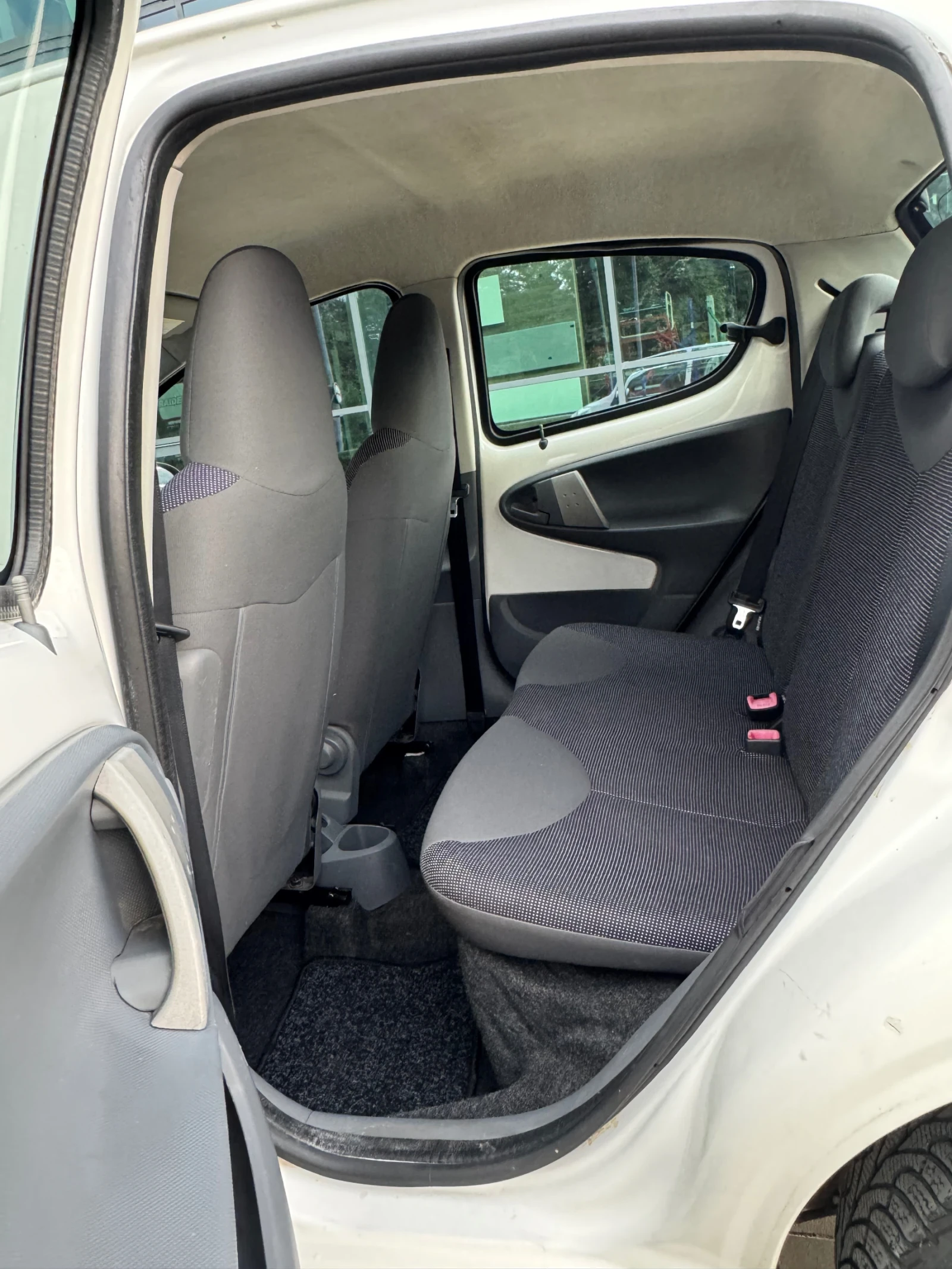 Peugeot 107 1.4HDI Klima 122530км!!! Уникално , снимка 15 - Автомобили и джипове - 55272590