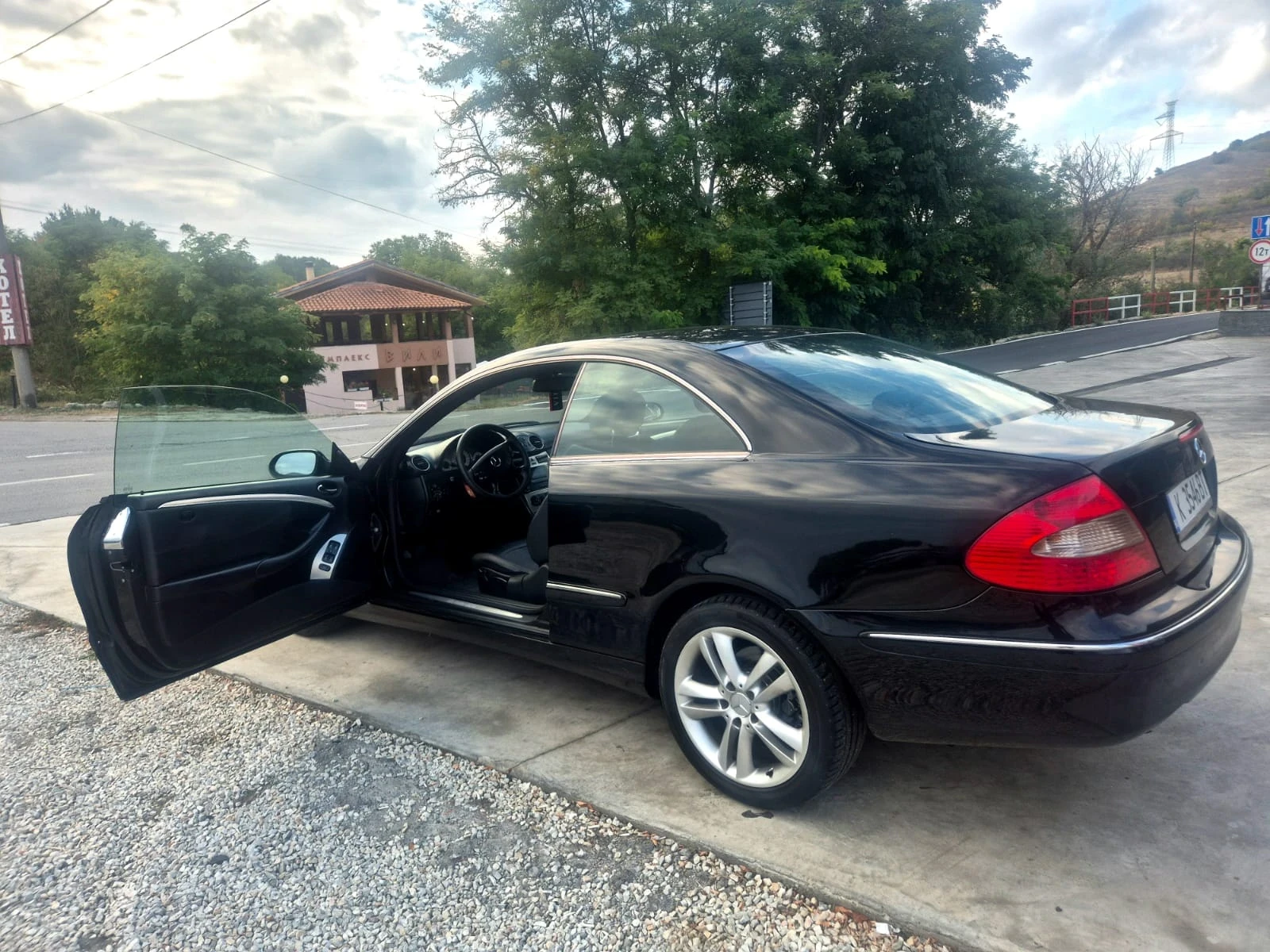 Mercedes-Benz CLK, снимка 2 - Автомобили и джипове - 55405555