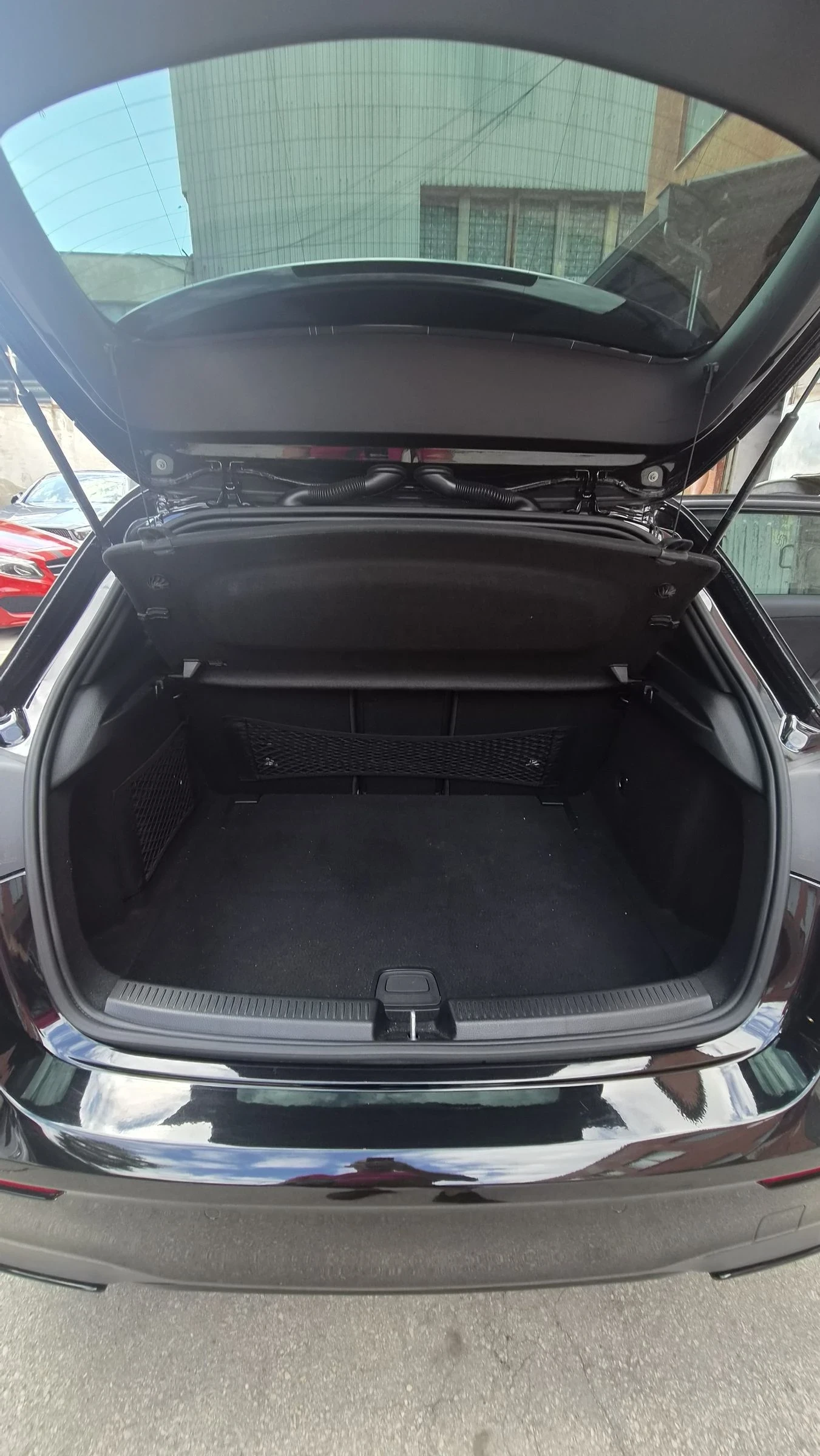 Mercedes-Benz A 220 AMG-LINE 4MATIC, снимка 9 - Автомобили и джипове - 55435280