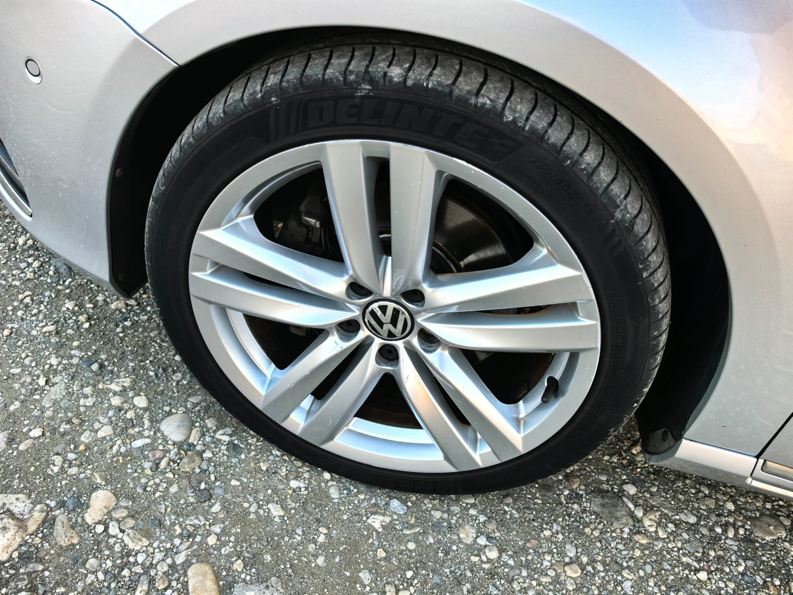 VW Passat 1.8TSI, снимка 13 - Автомобили и джипове - 55610351