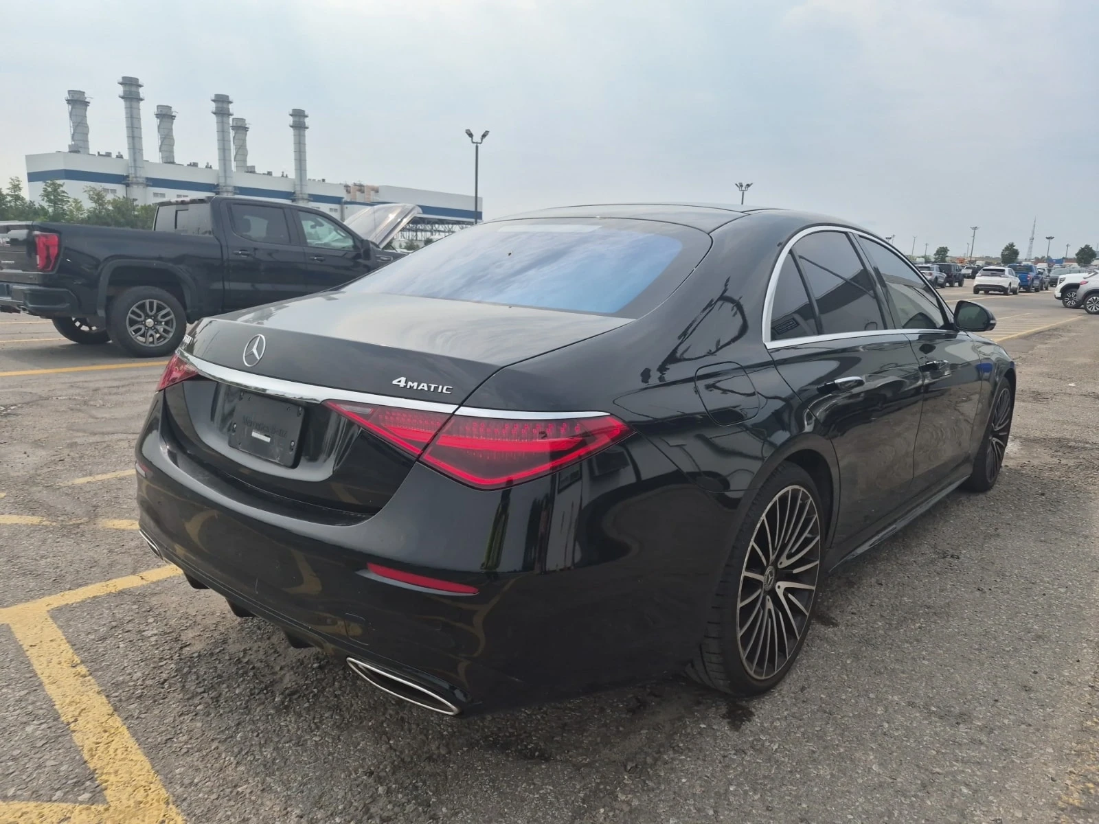 Mercedes-Benz S 500 * CARFAX * БЕЗ ПЪРВОНАЧАЛНА ВНОСКА, снимка 3 - Автомобили и джипове - 55800945