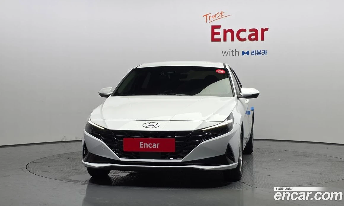Hyundai Elantra 1.6 LPi Style, снимка 3 - Автомобили и джипове - 55940329