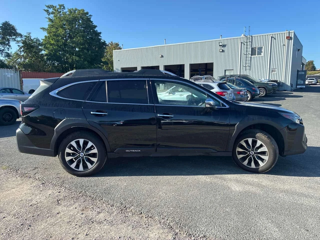 Subaru Outback Premier XT * АВТОКРЕДИТ * ГЛАВНО ПРЕДСТАВИТЕЛСТВО, снимка 4 - Автомобили и джипове - 56181100