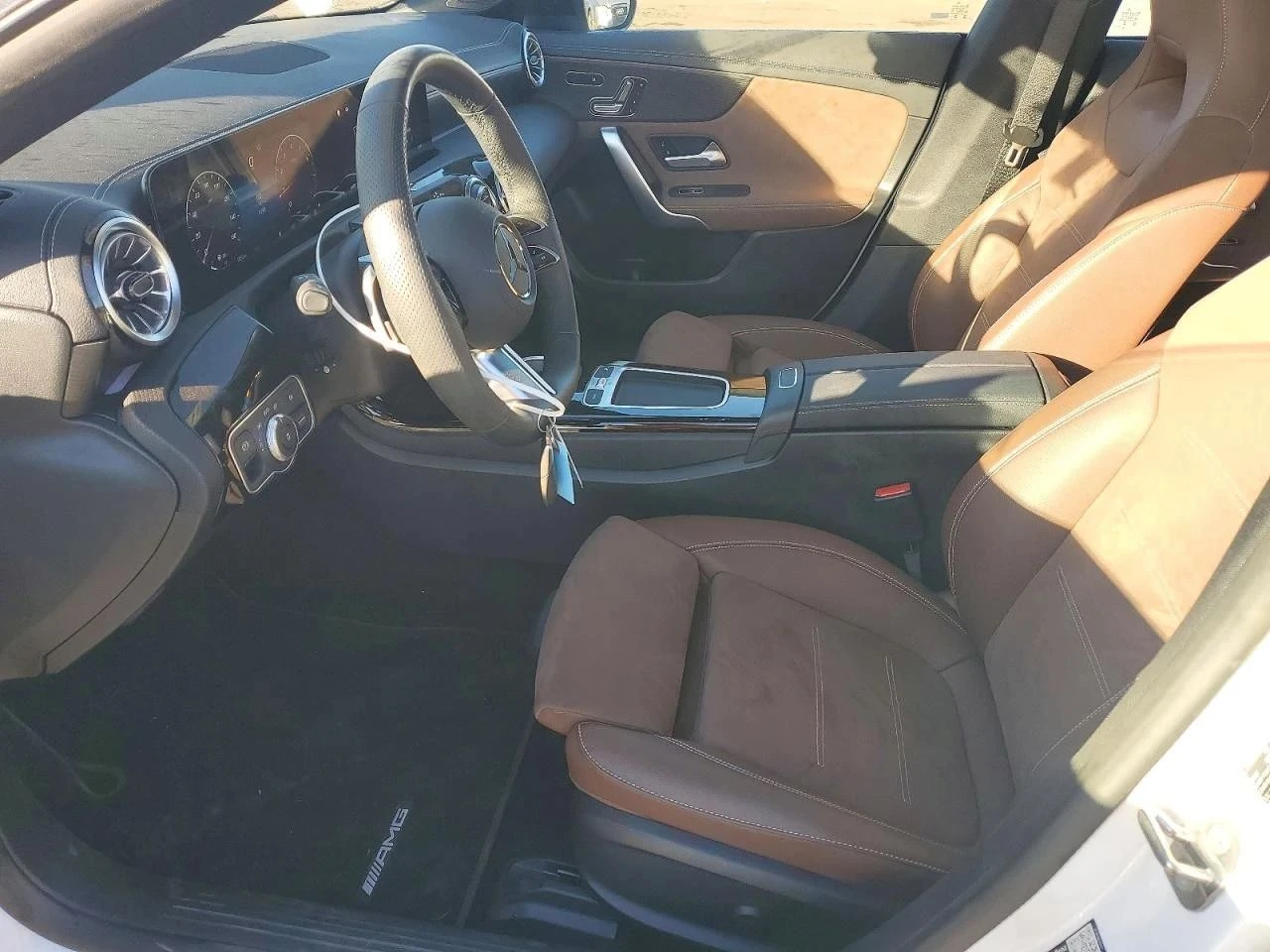 Mercedes-Benz CLA, снимка 7 - Автомобили и джипове - 56713372