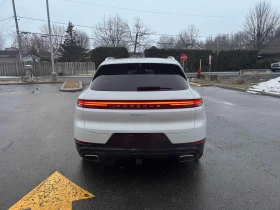 Porsche Cayenne  | AWD | DISTRONIC | CARFAX, снимка 3