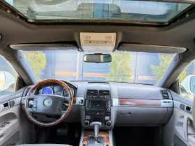 VW Touareg 3.0D/239HP* FACE LIFE* ПАНОРАМА* КАМЕРА* , снимка 11 - Автомобили и джипове - 53648968