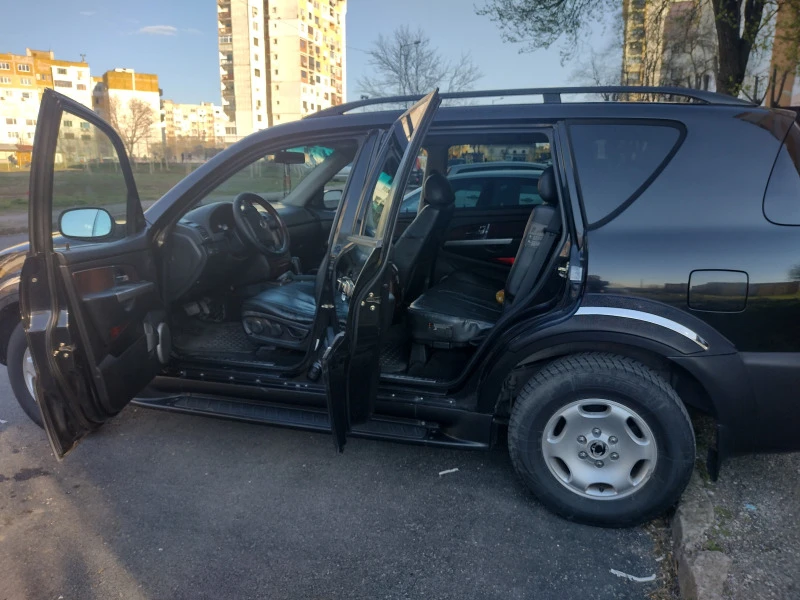 SsangYong Rexton, снимка 4 - Автомобили и джипове - 45150105