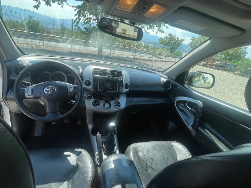 Toyota Rav4, снимка 13 - Автомобили и джипове - 47699275