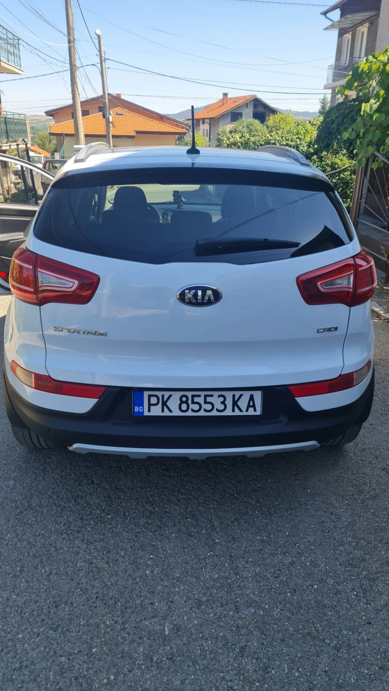 Kia Sportage, снимка 3 - Автомобили и джипове - 47302862