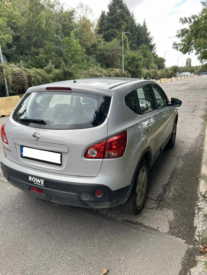 Nissan Qashqai, снимка 6 - Автомобили и джипове - 47731199