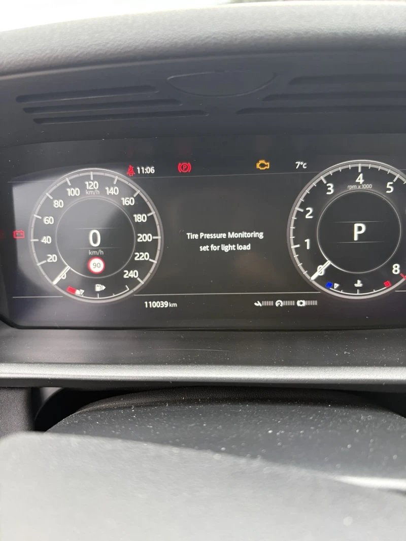 Land Rover Discovery, снимка 2 - Автомобили и джипове - 52664852