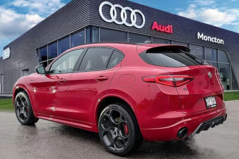 Alfa Romeo Stelvio * Veloce * 2 КЛЮЧА* ПАНО* НАВИ* , снимка 15 - Автомобили и джипове - 53466715