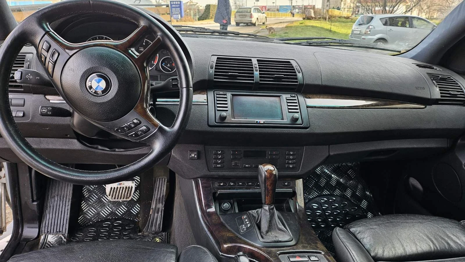 BMW X5  - изображение 6