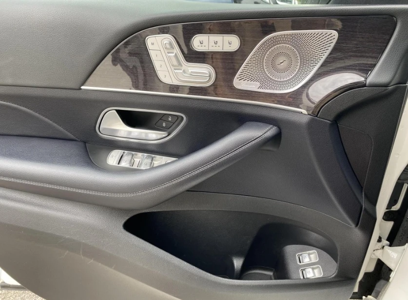 Mercedes-Benz GLS 400 d 4Matic AMG Line - изображение 9