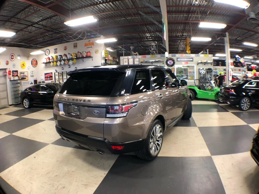 Land Rover Range Rover Sport * АВТО КРЕДИТ* ЦЕНА ДО БГ * СЕРВИЗНА ИСТОРИЯ *  - изображение 7