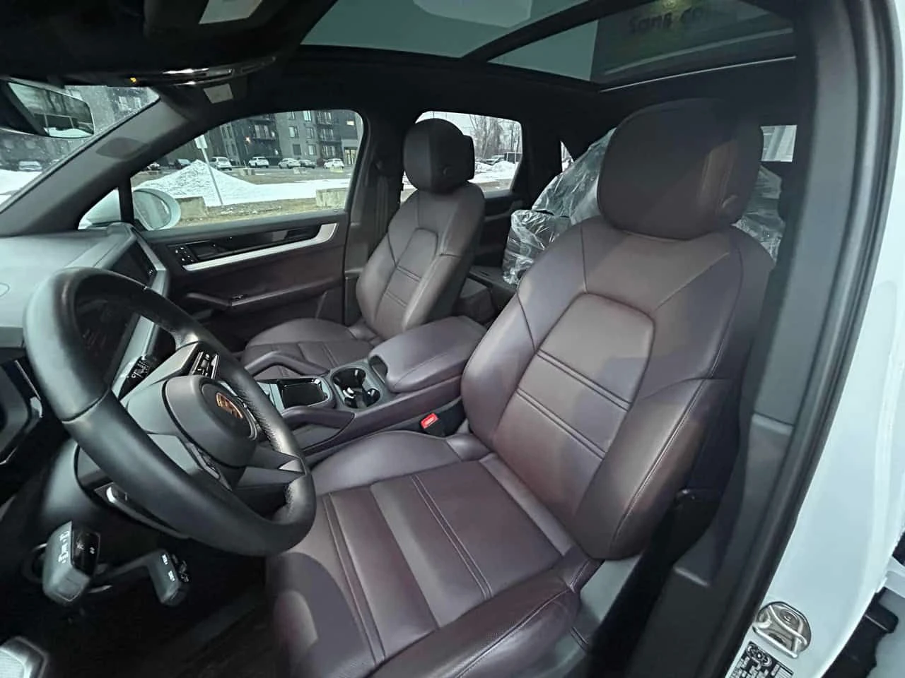 Porsche Cayenne  | AWD | DISTRONIC | CARFAX, снимка 7 - Автомобили и джипове - 53950924