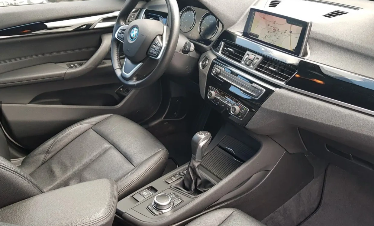 BMW X1 xDrive25e, снимка 13 - Автомобили и джипове - 54370843