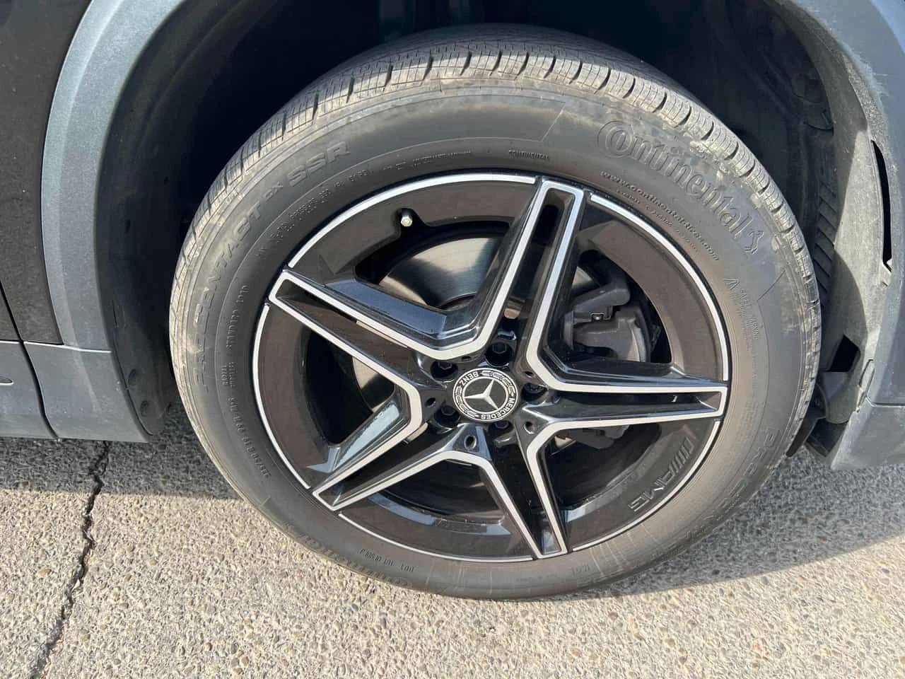 Mercedes-Benz GLA 250 ПОДГРЕВИ * ПАНО * KEYLESS * CARFAX, снимка 7 - Автомобили и джипове - 54755365