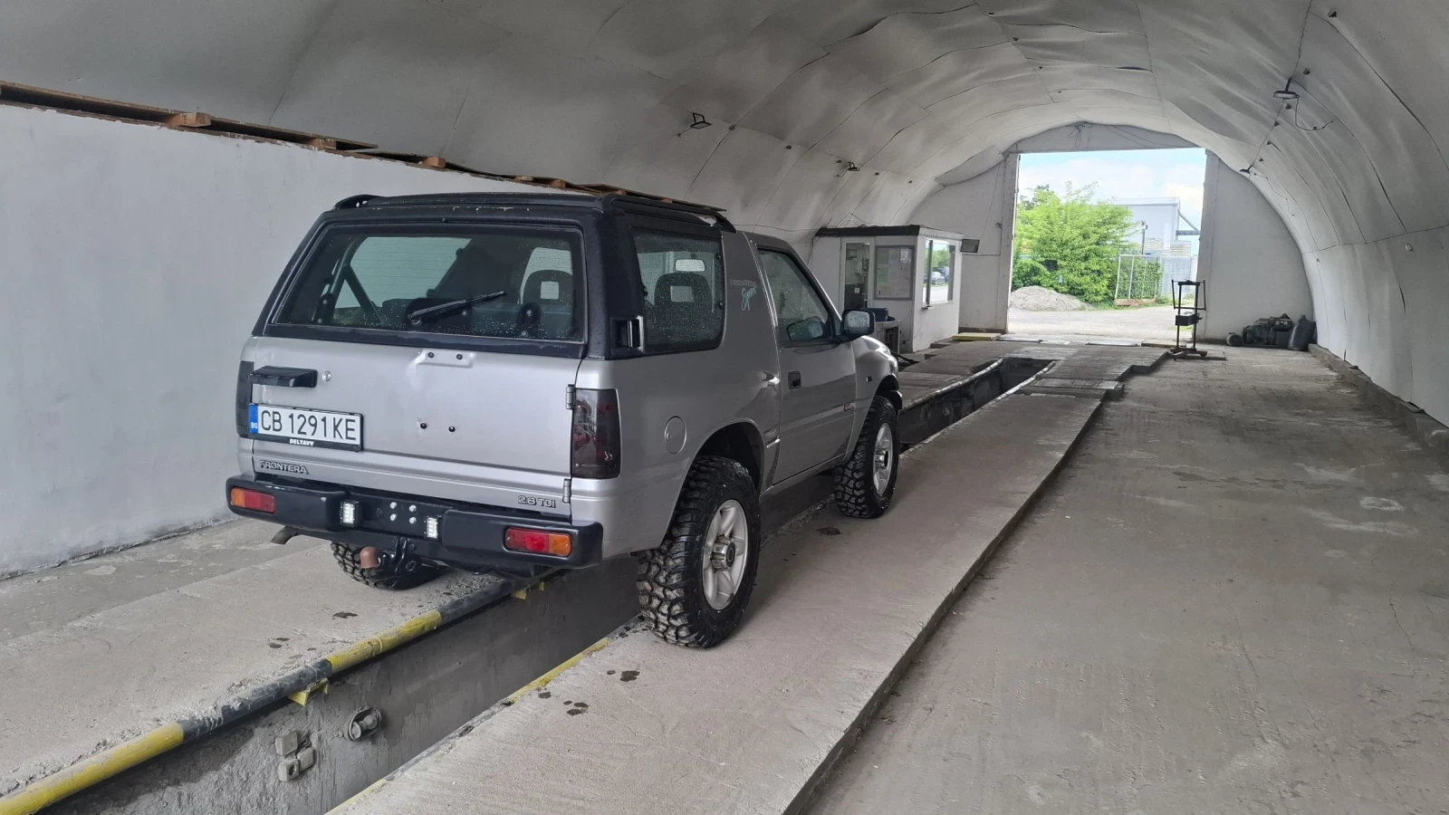Opel Frontera 2.8 дизел , снимка 4 - Автомобили и джипове - 55360862