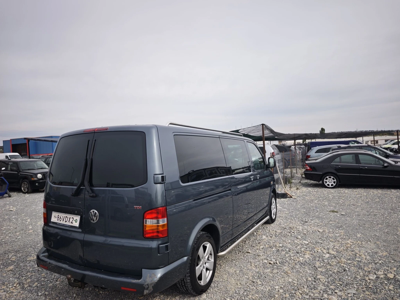 VW T5 2.5, снимка 5 - Бусове и автобуси - 56227875