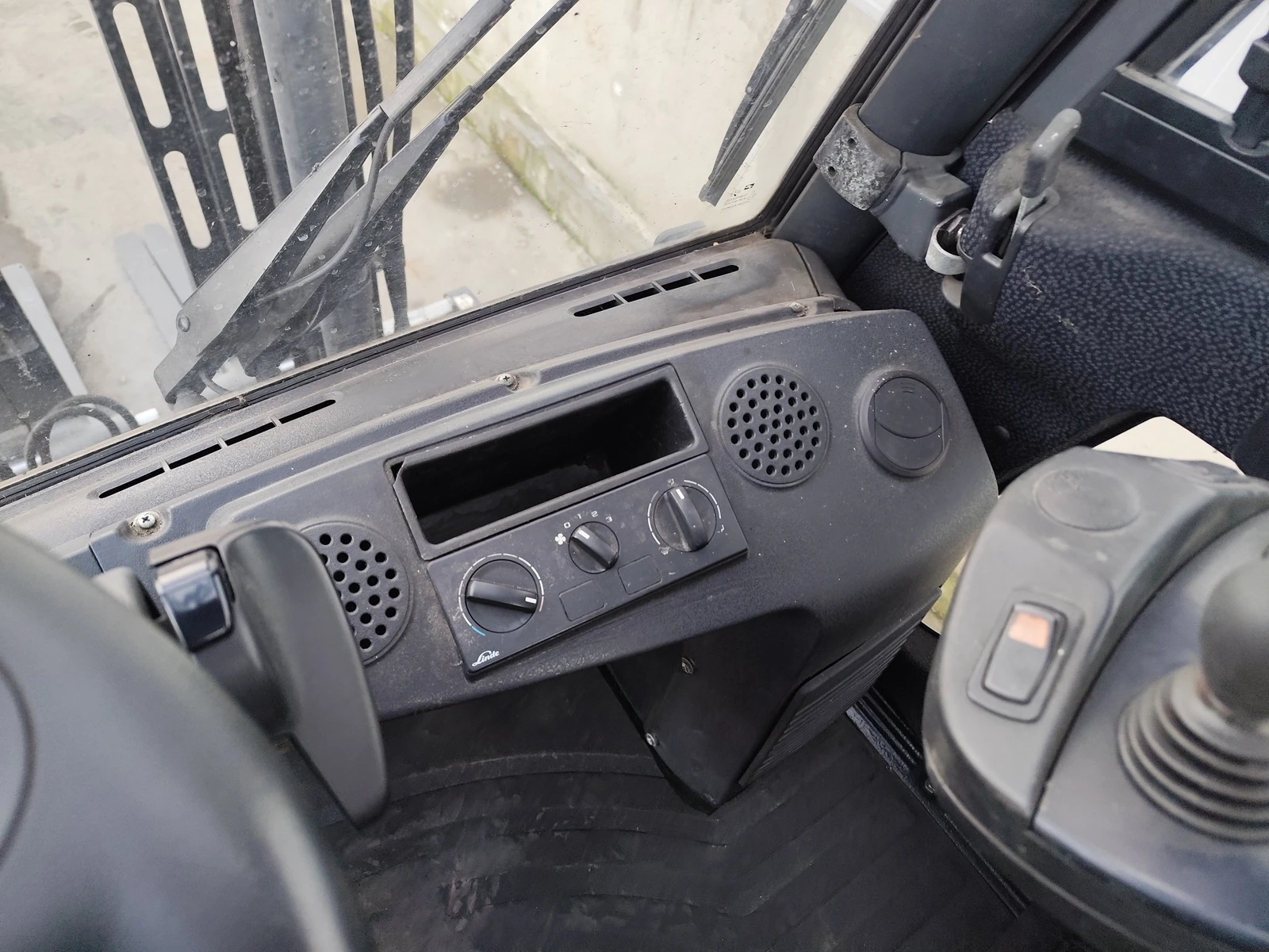 ������� Linde Volkswagen - ����� | Mobile.bg � ����������� 12