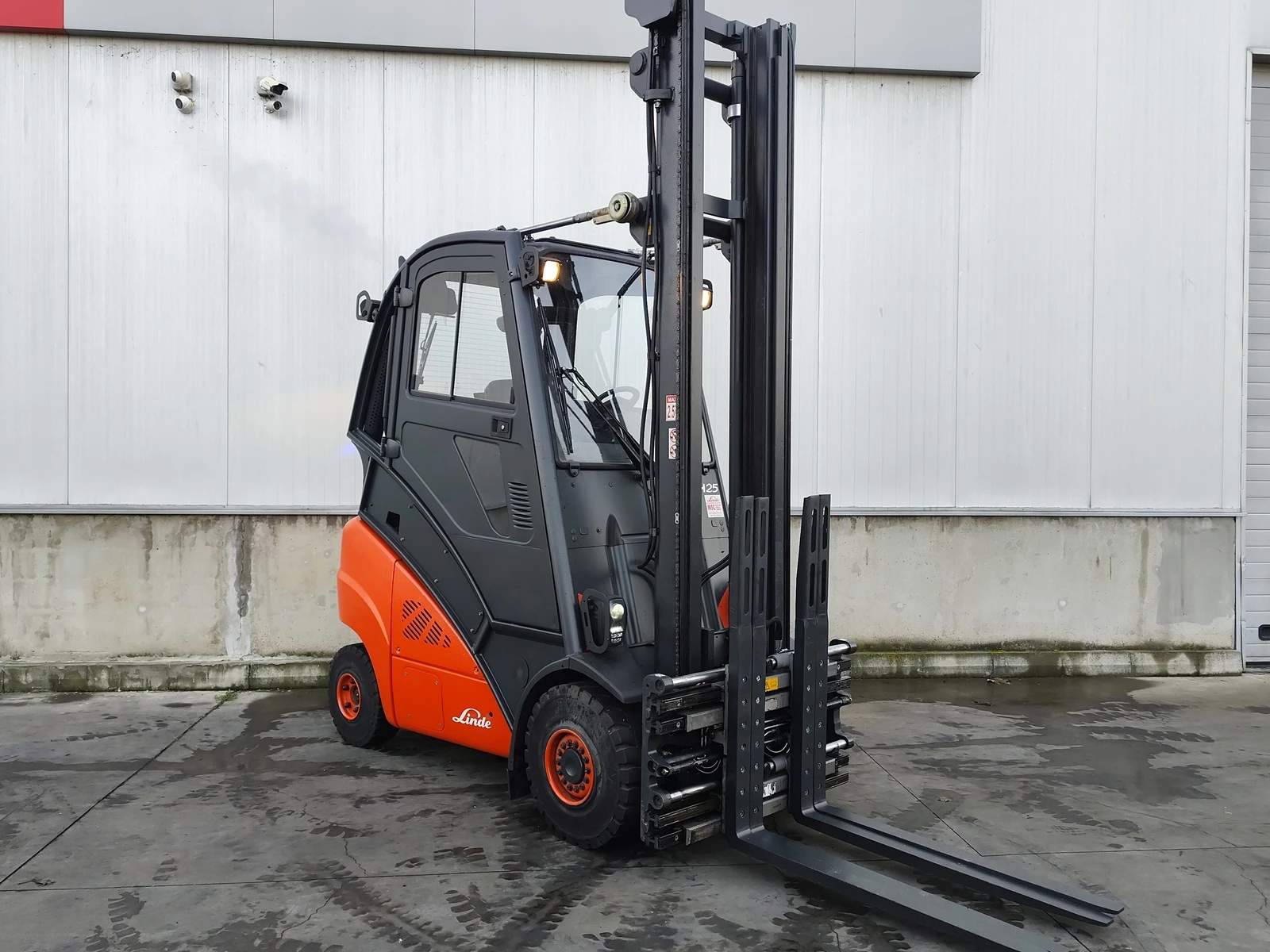 ������� Linde Volkswagen - ����� | Mobile.bg � ����������� 4