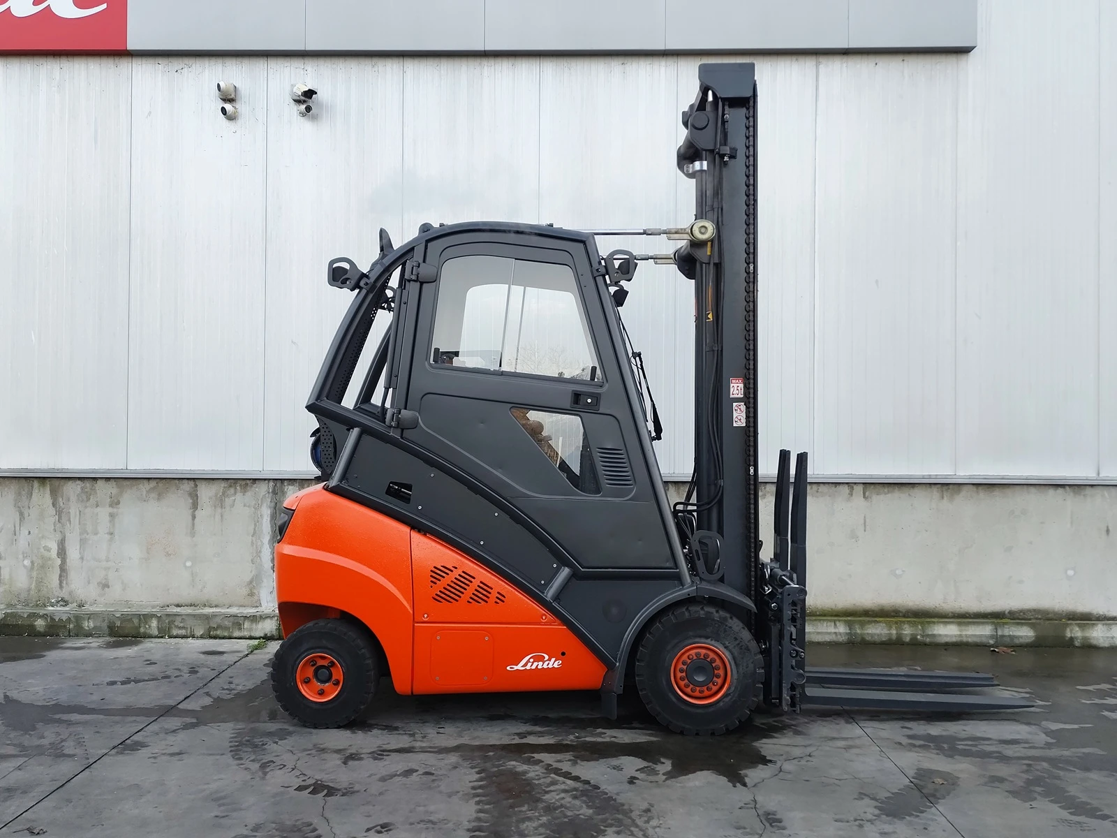 ������� Linde Volkswagen - ����� | Mobile.bg � ����������� 2