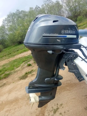 Обява за продажба на Извънбордов двигател Yamaha 25hp/2017г./Дълъг/Ел.Хидравлика/щамбайн/отличен ~5 900 лв. - изображение 1