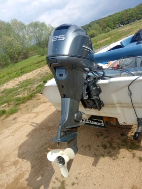Обява за продажба на Извънбордов двигател Yamaha 25hp/2017г./Дълъг/Ел.Хидравлика/щамбайн/отличен ~5 900 лв. - изображение 1