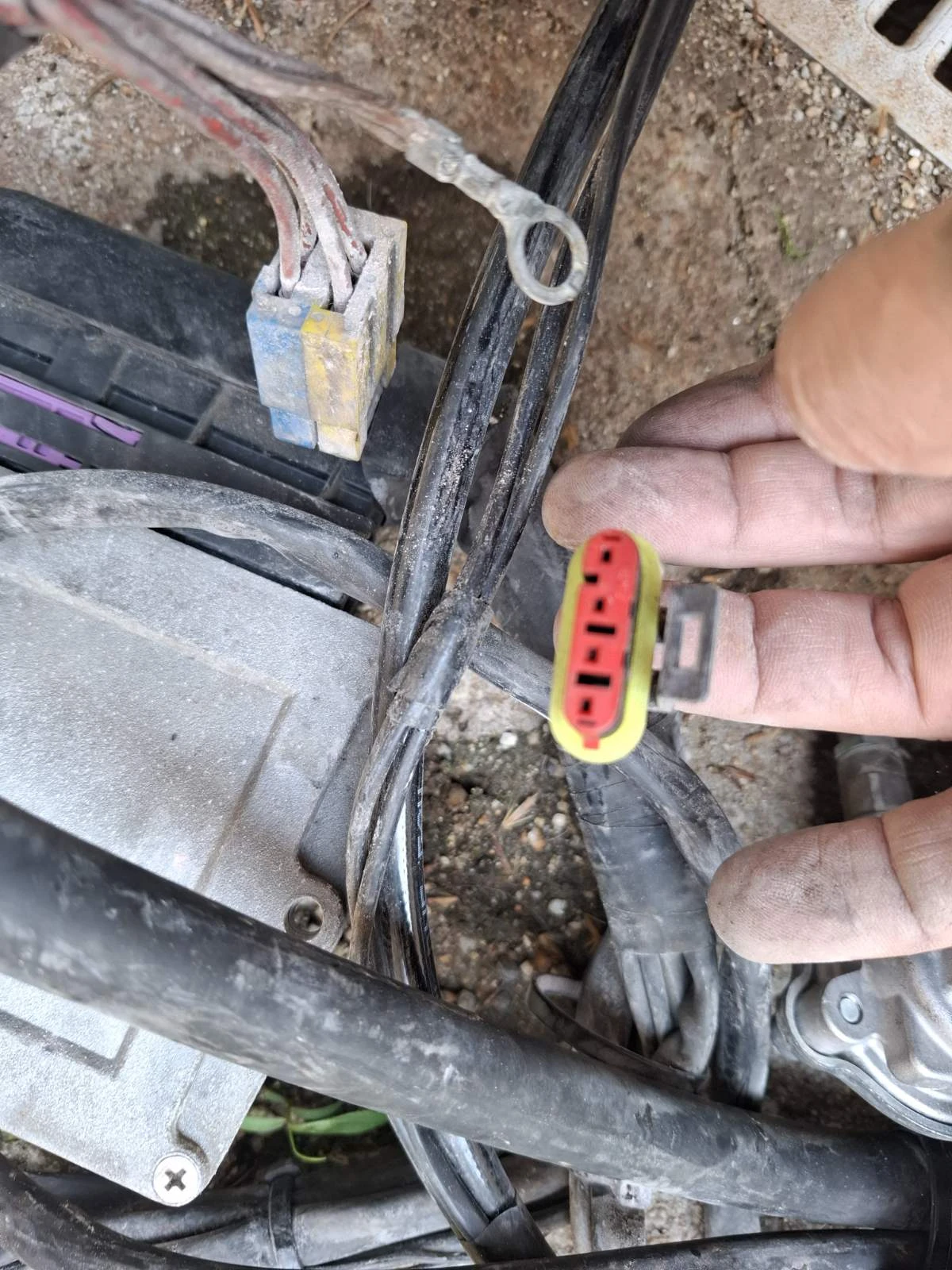  /  1    | Mobile.bg   1