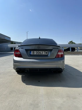 Mercedes-Benz C 63 AMG, снимка 6