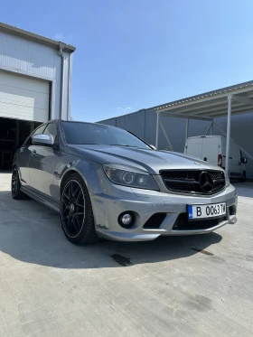 Mercedes-Benz C 63 AMG, снимка 1