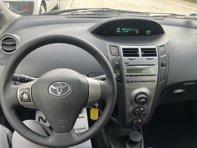 Toyota Yaris 1.4D4D Facelift France, снимка 12 - Автомобили и джипове - 46278320