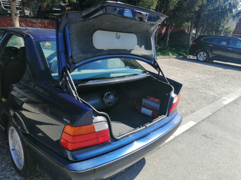 BMW 320 320I, снимка 4 - Автомобили и джипове - 46139632