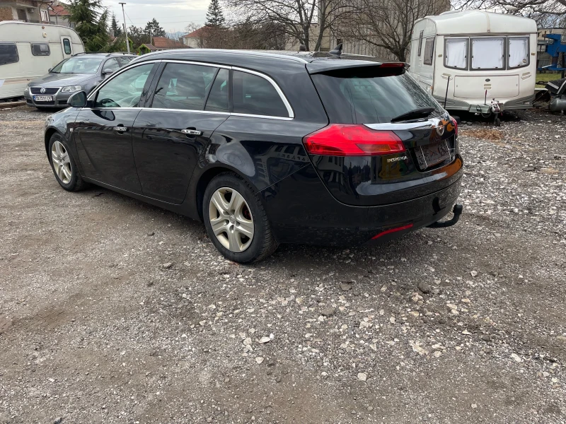 Opel Insignia 2.0CDTI SPORTS TOURER , снимка 3 - Автомобили и джипове - 48810402