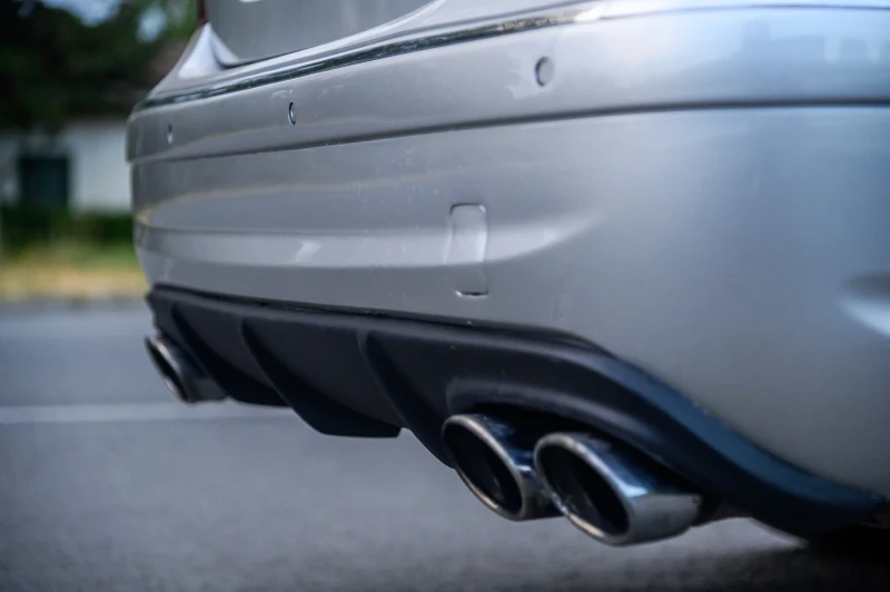 Mercedes-Benz E 320, снимка 5 - Автомобили и джипове - 50925585