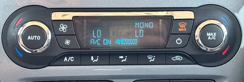 Ford Focus 1.6 TDCI / FACE /PODGREV/VNOS BELGIA, снимка 13 - Автомобили и джипове - 51623658