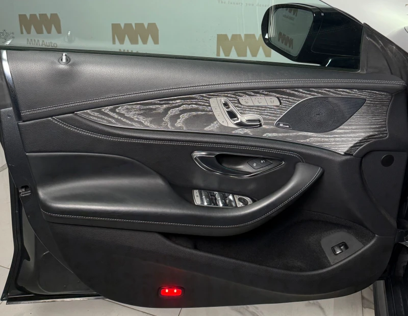 Mercedes-Benz CLS 450 AMG* 4Matic* Burmester* Вентилация* Burmester* Pan, снимка 12 - Автомобили и джипове - 51920969
