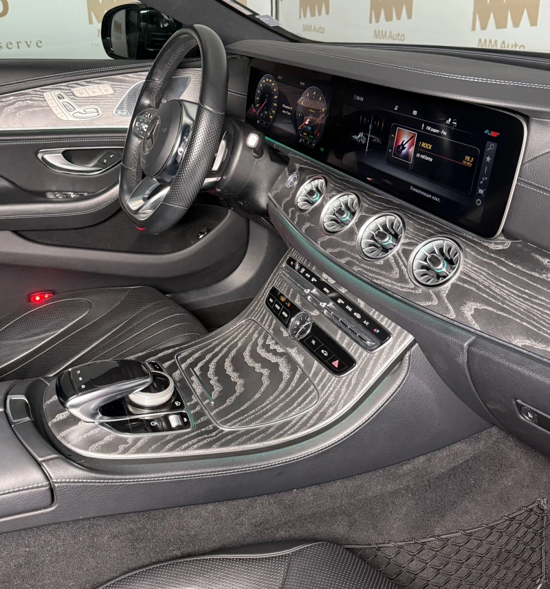 Mercedes-Benz CLS 450 AMG* 4Matic* Burmester* Вентилация* Burmester* Pan, снимка 9 - Автомобили и джипове - 51920969