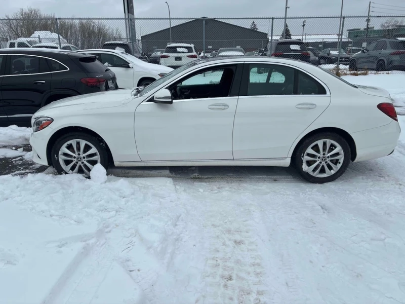 Mercedes-Benz C 300 * CARFAX * ЦЕНА ДО БГ, снимка 3 - Автомобили и джипове - 53174707